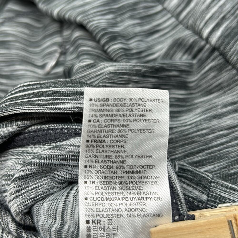 Gap Women's Gray & White Full Zip Active Wear Jacket 2 Zip Pockets Size Small - Picture 13 of 13